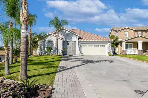 Exterior - 2934 Egret Cir, Perris, CA 92571 photo 5 of 8