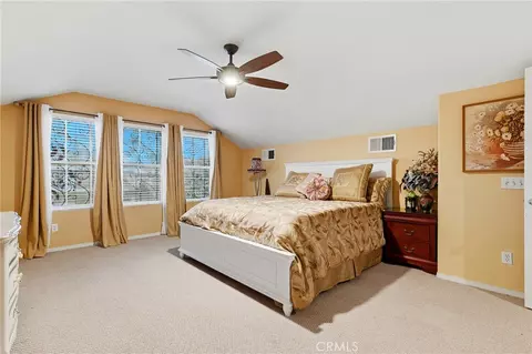 Bedroom - 2934 Egret Cir, Perris, CA 92571 photo 3 of 8