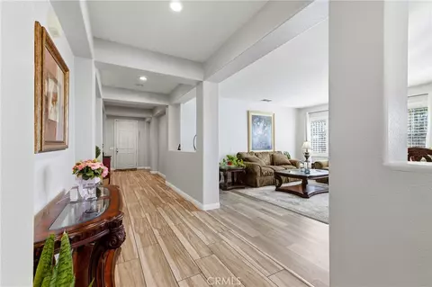 Entry Way - 2934 Egret Cir, Perris, CA 92571 photo 2 of 5