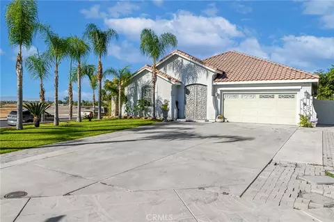 Exterior - 2934 Egret Cir, Perris, CA 92571 photo 2 of 8