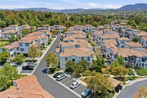 View/Area - 31827 Calle Brio, Temecula, CA 92592 photo 5 of 10