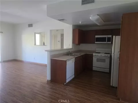 Living - 31291 David, Temecula, CA 92592 photo 6 of 7
