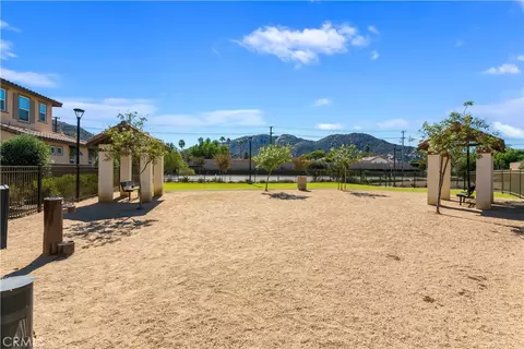 Exterior - 31598 Calle Canto, Temecula, CA 92592 photo 4 of 7
