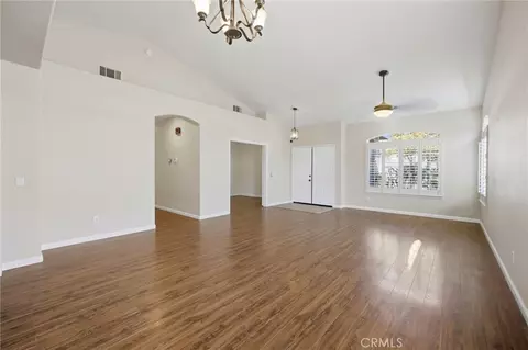 Living - 42945 Corte Siero, Temecula, CA 92592 photo 2 of 9