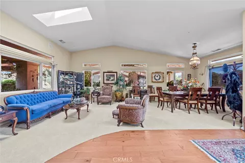 Living - 349 Puerta De Lomas, Fallbrook, CA 92028 photo 3 of 5