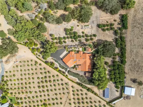 View/Area - 349 Puerta De Lomas, Fallbrook, CA 92028 photo 7 of 9