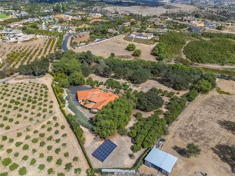 View/Area - 349 Puerta De Lomas, Fallbrook, CA 92028 photo 3 of 9