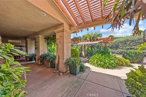 Exterior - 349 Puerta De Lomas, Fallbrook, CA 92028 photo 6 of 16
