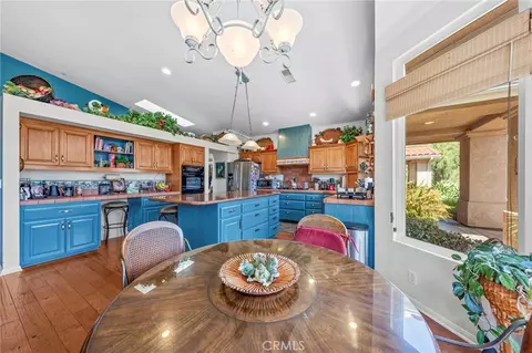 Kitchen - 349 Puerta De Lomas, Fallbrook, CA 92028 photo 3 of 7