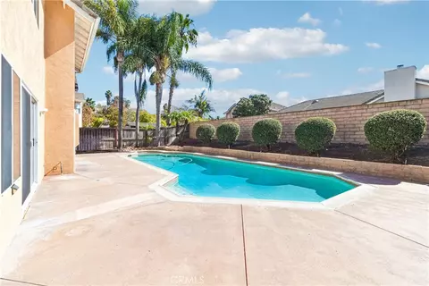 Exterior - 4675 Caneel Bay Ct, Oceanside, CA 92057 photo 5 of 9