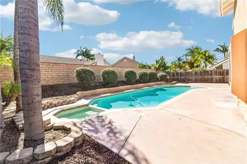 Exterior - 4675 Caneel Bay Ct, Oceanside, CA 92057 photo 6 of 9
