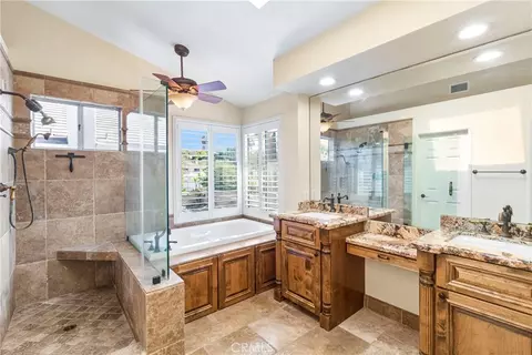 Bath - 4675 Caneel Bay Ct, Oceanside, CA 92057 photo 2 of 4