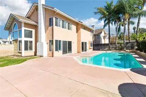 Exterior - 4675 Caneel Bay Ct, Oceanside, CA 92057 photo 3 of 9