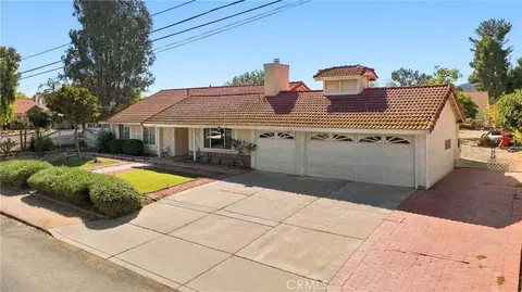 Exterior - 21465 Walnut, Wildomar, CA 92595 photo 2 of 3