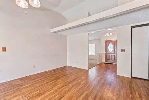 Living - 21465 Walnut, Wildomar, CA 92595 photo 9 of 11