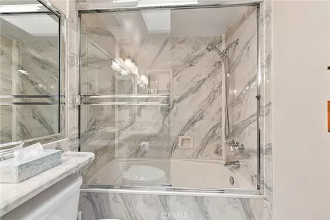 Bath - 21465 Walnut, Wildomar, CA 92595 photo 4 of 4
