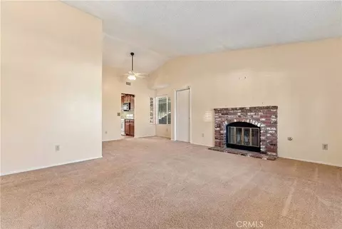 Living - 21465 Walnut, Wildomar, CA 92595 photo 3 of 11