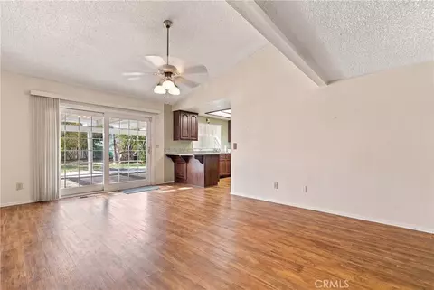 Living - 21465 Walnut, Wildomar, CA 92595 photo 8 of 11