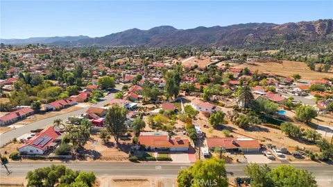 View/Area - 21465 Walnut, Wildomar, CA 92595 photo 4 of 6