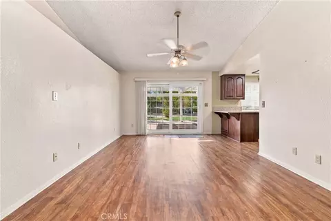 Living - 21465 Walnut, Wildomar, CA 92595 photo 7 of 11