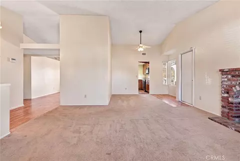 Living - 21465 Walnut, Wildomar, CA 92595 photo 6 of 11