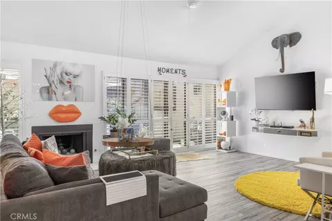2455 Via Sonoma #A, Palm Springs, CA 92264