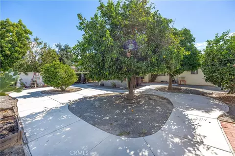 Exterior - 42108 Shadow, Hemet, CA 92544 photo 10 of 10