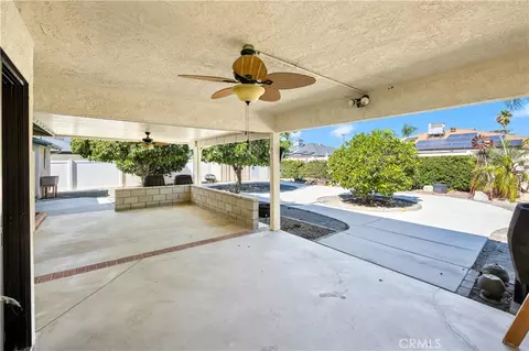 Exterior - 42108 Shadow, Hemet, CA 92544 photo 6 of 10