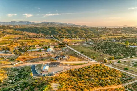 39750 Shadedup Ct, Temecula, CA 92592 photo 4