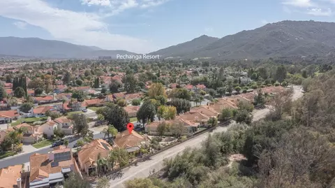 View/Area - 45111 Putting Green Ct, Temecula, CA 92592 photo 6 of 6