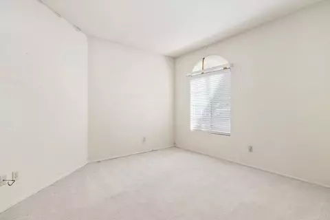 Bedroom - 45111 Putting Green Ct, Temecula, CA 92592 photo 2 of 4