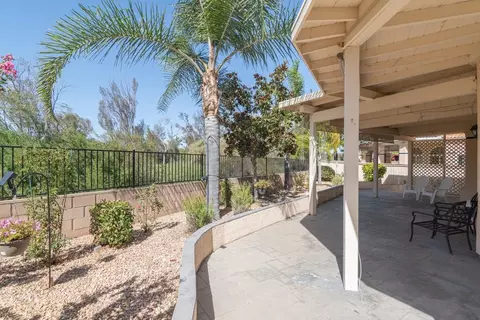 Exterior - 45111 Putting Green Ct, Temecula, CA 92592 photo 2 of 11