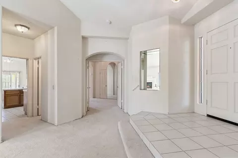 Entry Way - 45111 Putting Green Ct, Temecula, CA 92592 photo 2 of 4