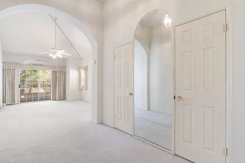 Entry Way - 45111 Putting Green Ct, Temecula, CA 92592 photo 3 of 4