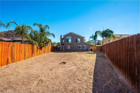 Exterior - 1122 Mirada, Perris, CA 92571 photo 9 of 9