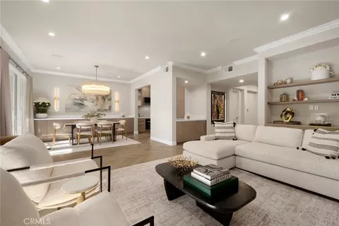 11500 San Vicente #202, Los Angeles, CA 90049