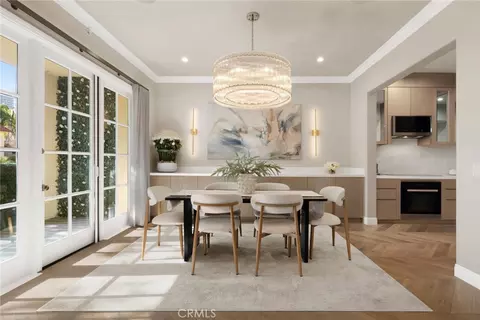 11500 San Vicente #202, Los Angeles, CA 90049