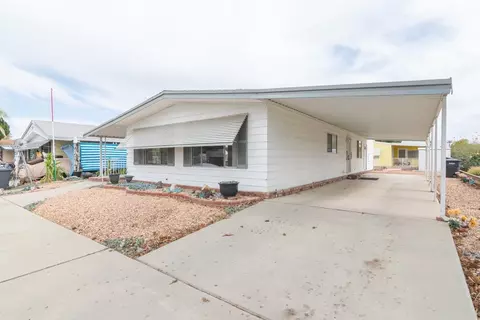 618 Seville, Hemet, CA 92543