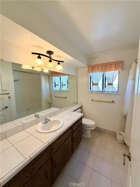 Bath - 15440 Mandan, Apple Valley, CA 92307 photo 4 of 5