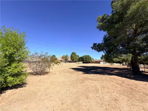 Exterior - 15440 Mandan, Apple Valley, CA 92307 photo 7 of 8