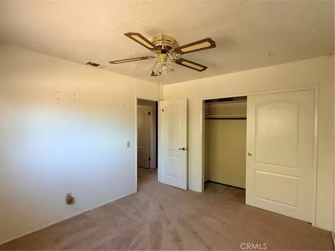 Bedroom - 15440 Mandan, Apple Valley, CA 92307 photo 6 of 8