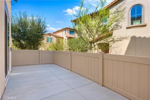 Exterior - 31560 Calle Canto, Temecula, CA 92592 photo 2 of 10