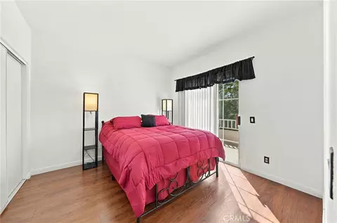 Bedroom - 32100 Via Benabarre, Temecula, CA 92592 photo 4 of 4