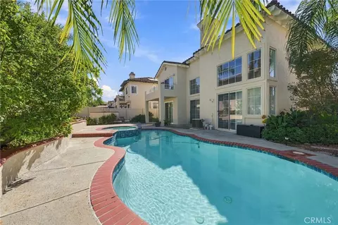 Exterior - 32100 Via Benabarre, Temecula, CA 92592 photo 4 of 10
