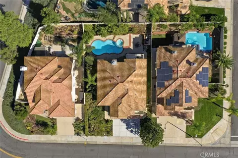 View/Area - 32100 Via Benabarre, Temecula, CA 92592 photo 2 of 6