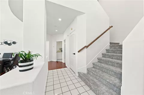 Entry Way - 32100 Via Benabarre, Temecula, CA 92592 photo 2 of 3