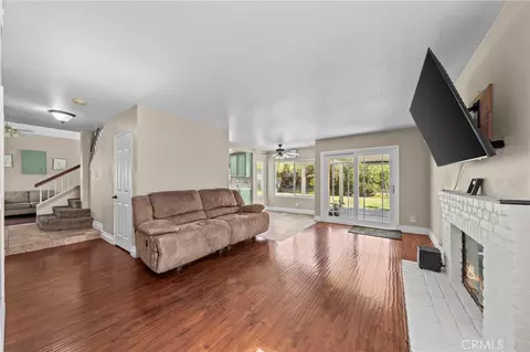 Living - 41860 Skywood, Temecula, CA 92591 photo 2 of 4