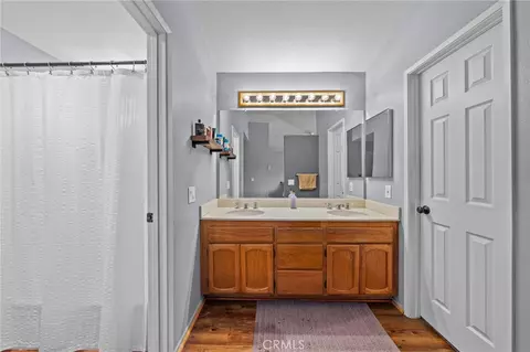 Bath - 41860 Skywood, Temecula, CA 92591 photo 2 of 3