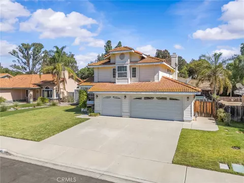 Exterior - 41860 Skywood, Temecula, CA 92591 photo 5 of 11