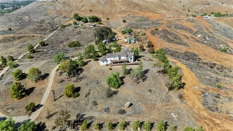 View/Area - 19448 Blue Sky Rd, Perris, CA 92570 photo 4 of 8